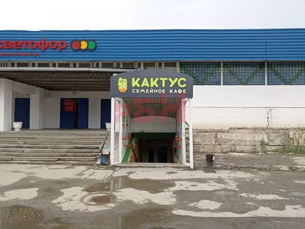 Торговая площадь в Курганская область, Курган Заозерный жилрайон, 3-й ... - Фото 1