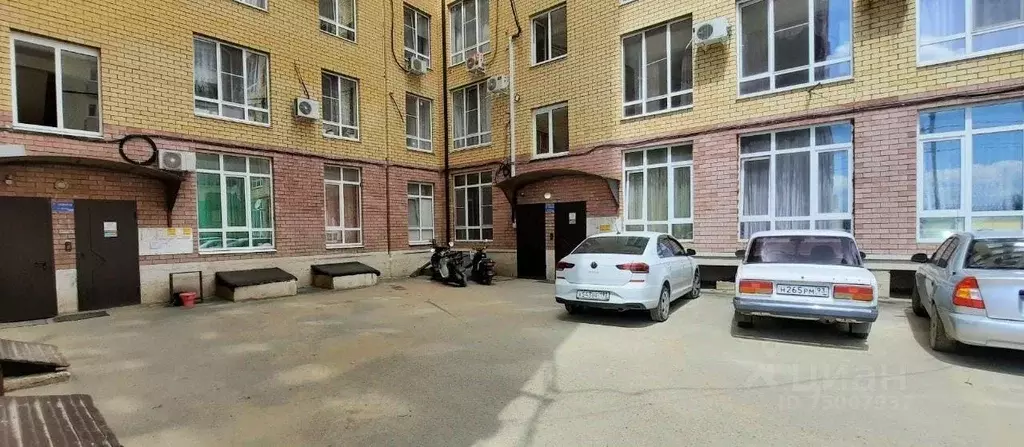Студия Краснодарский край, Краснодар ул. Митинская, 15 (32.5 м) - Фото 1