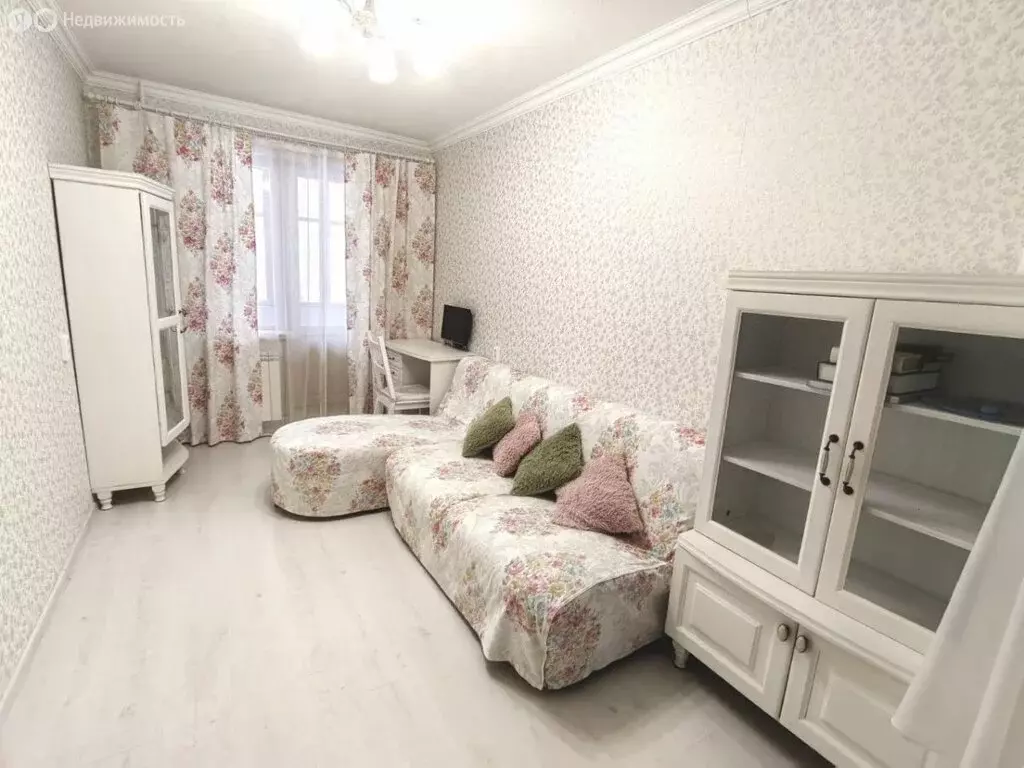 4-комнатная квартира: Самара, улица Челюскинцев, 10 (82.9 м) - Фото 1