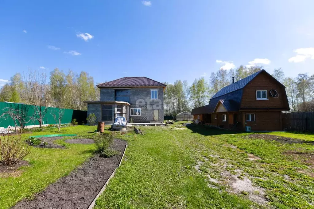 Дом в Тюменская область, Тюмень Сигнал СНТ, ул. Лесная (240 м) - Фото 1