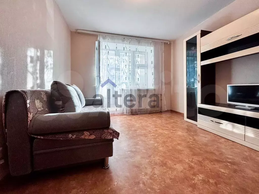 1-к. квартира, 32 м, 2/9 эт. - Фото 0
