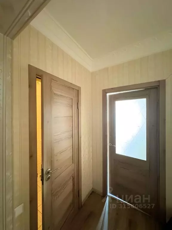 2-к кв. Новосибирская область, Новосибирск ул. Ясный Берег, 6 (70.0 м) - Фото 0