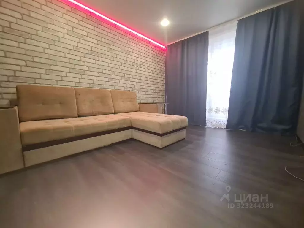 2-к кв. Орловская область, Орел Московское ш., 178 (48.0 м) - Фото 1