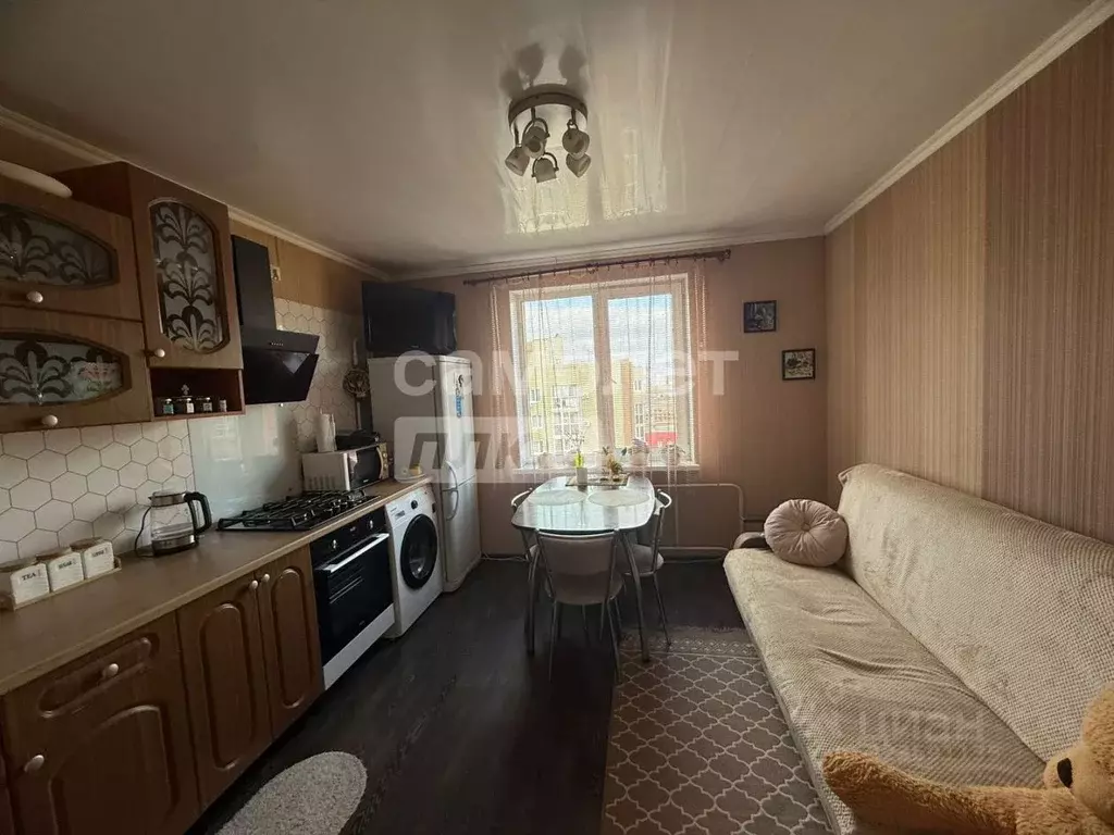 2-к кв. Омская область, Омск ул. Туполева, 2к1 (60.3 м) - Фото 1