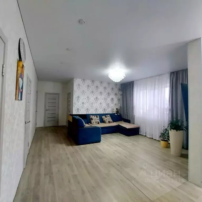 Дом в Башкортостан, Стерлитамакский район, Казадаевский сельсовет, с. ... - Фото 1