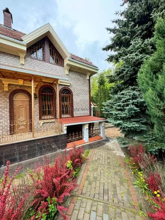 Дом в Москва Новогорская ул. (540 м) - Фото 1