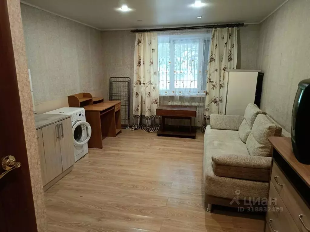 Студия Омская область, Омск ул. 4-я Транспортная, 54 (22.0 м) - Фото 1