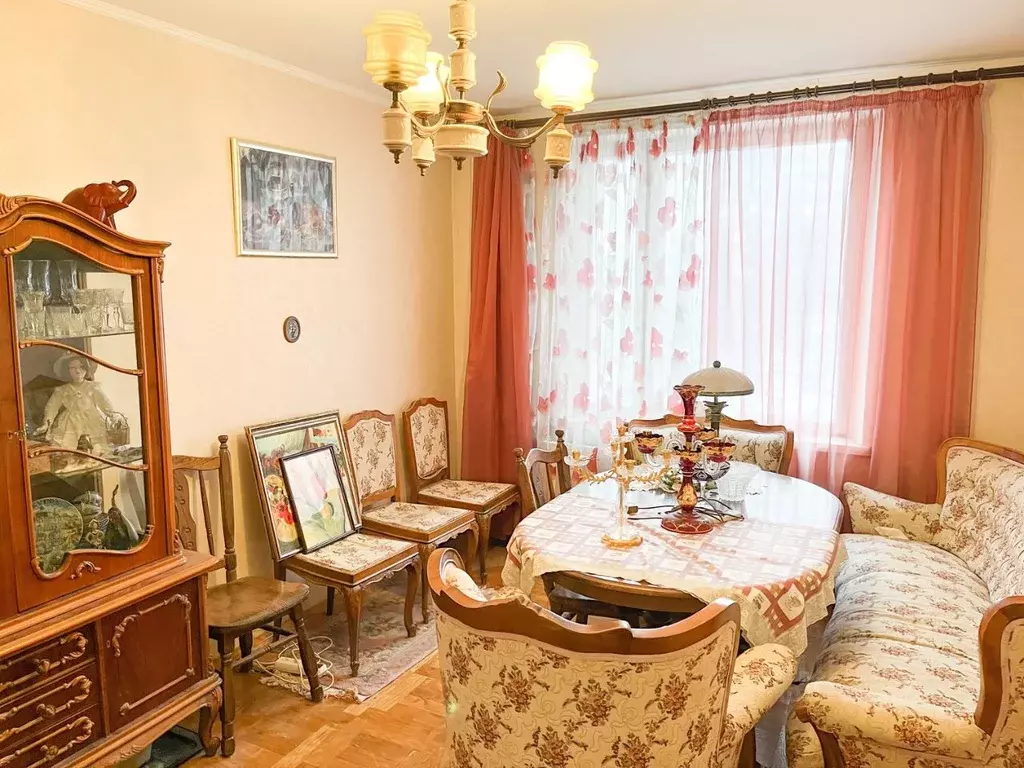 3-к кв. Москва ул. Островитянова, 16К3 (63.9 м) - Фото 1