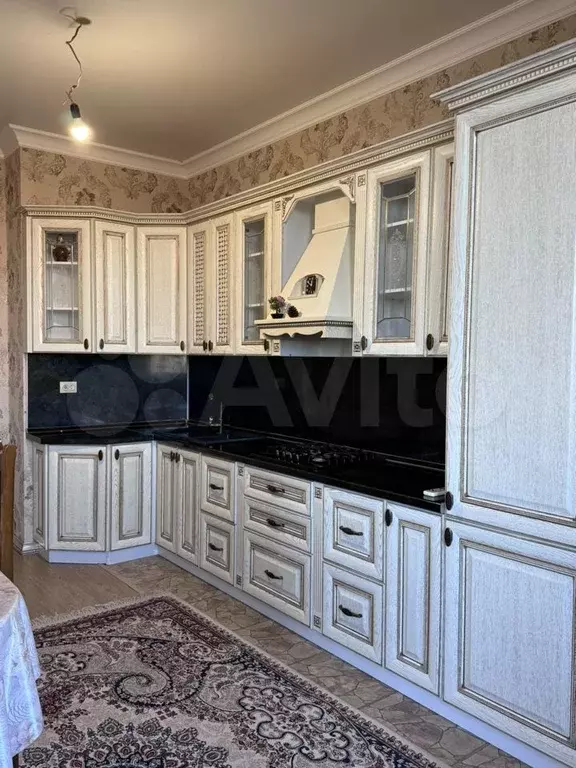 2-к. квартира, 81 м, 5/9 эт. - Фото 1