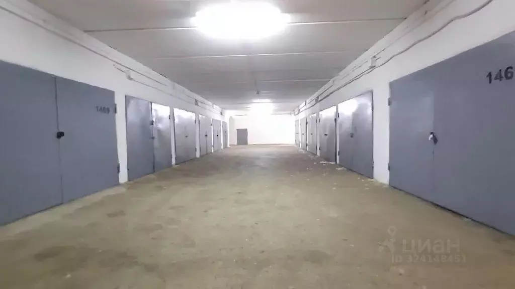 Гараж в Свердловская область, Екатеринбург ул. Начдива Онуфриева, 55 ... - Фото 1