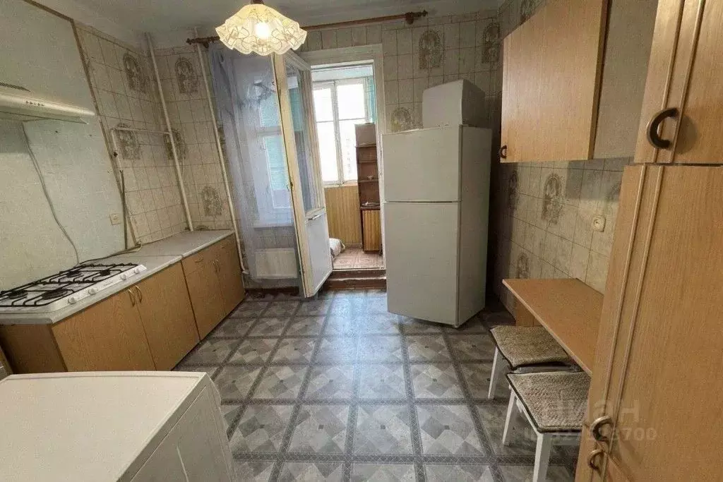 2-к кв. Крым, Симферополь ул. Балаклавская, 53 (54.0 м) - Фото 1