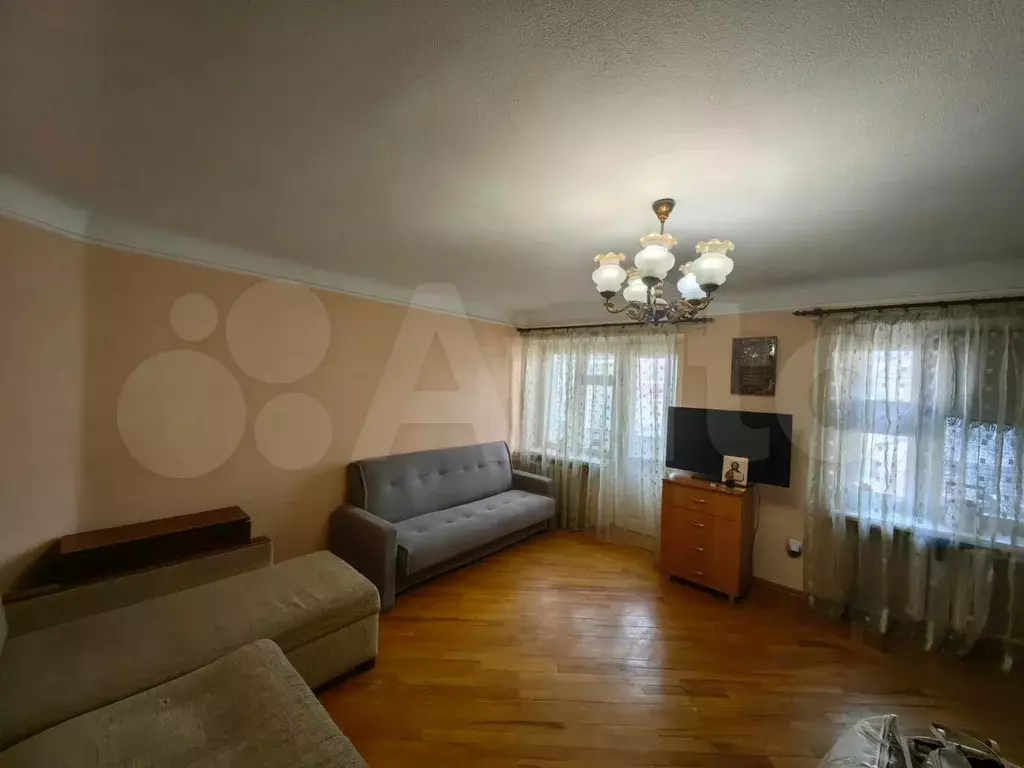 2-к. квартира, 60 м, 4/5 эт. - Фото 0