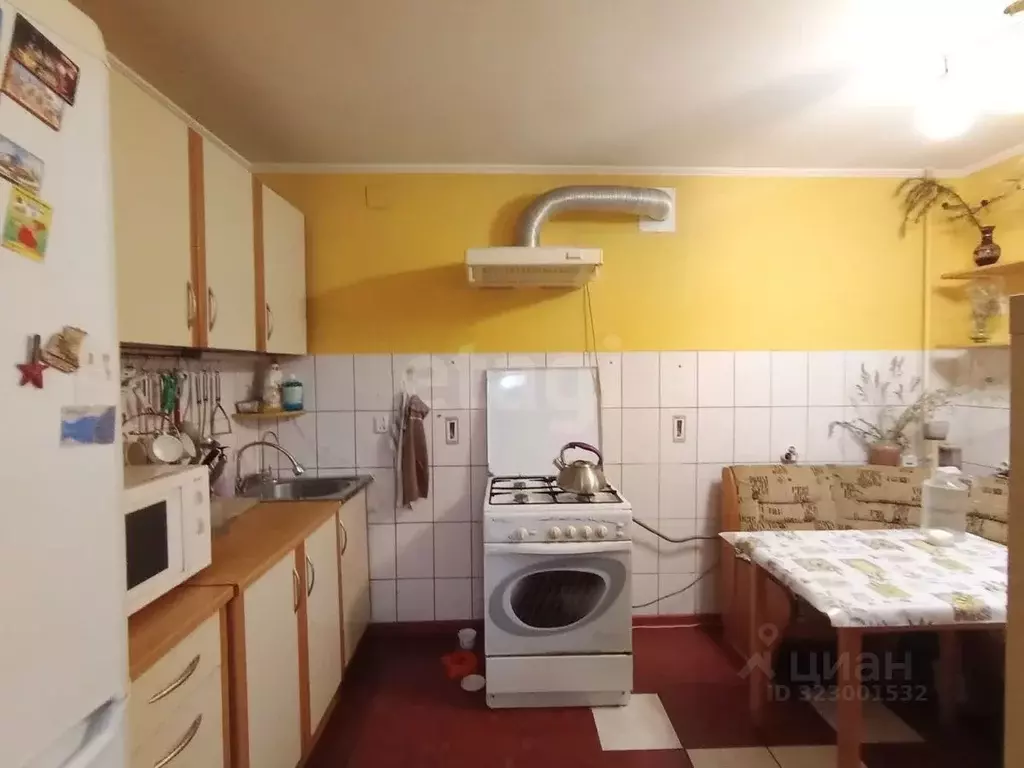 3-к кв. Башкортостан, Стерлитамак ул. Имая Насыри, 1А (61.1 м) - Фото 1