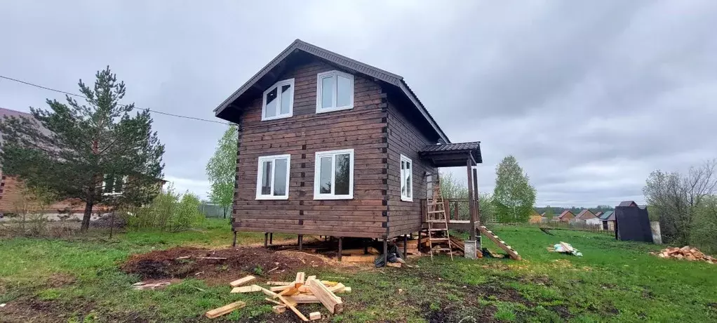 Дом в Башкортостан, Иглинский район, Чуваш-Кубовский сельсовет, ... - Фото 0