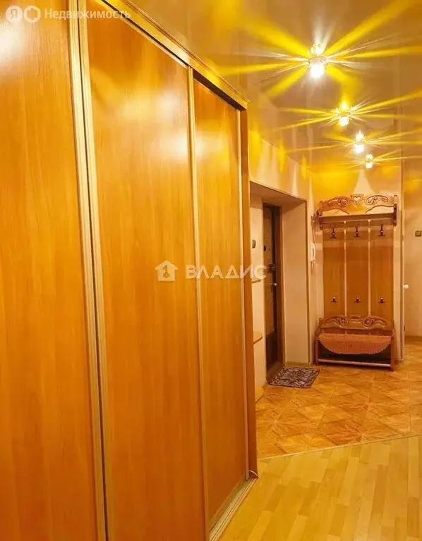 2-комнатная квартира: Благовещенск, Амурская улица, 156 (68 м) - Фото 2