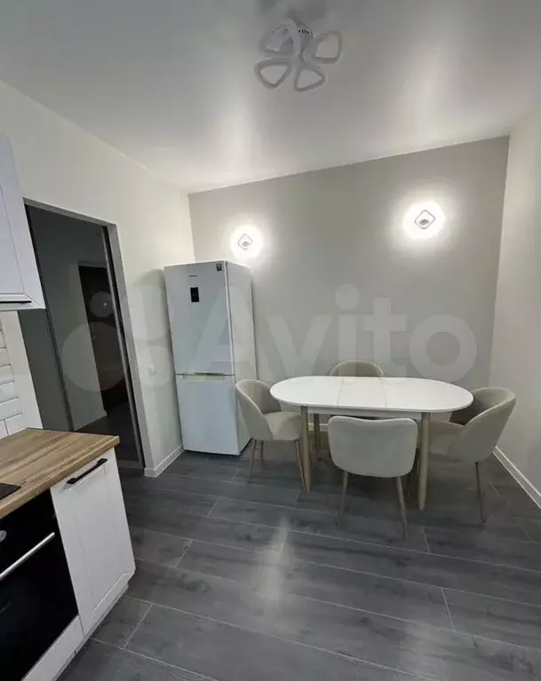 2-к. квартира, 40 м, 6/18 эт. - Фото 0