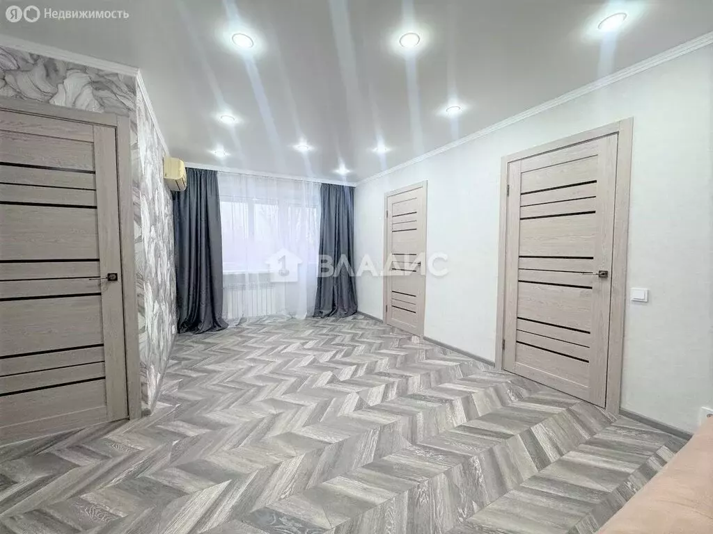 3-комнатная квартира: Балаково, улица Шевченко, 85 (43.2 м) - Фото 2