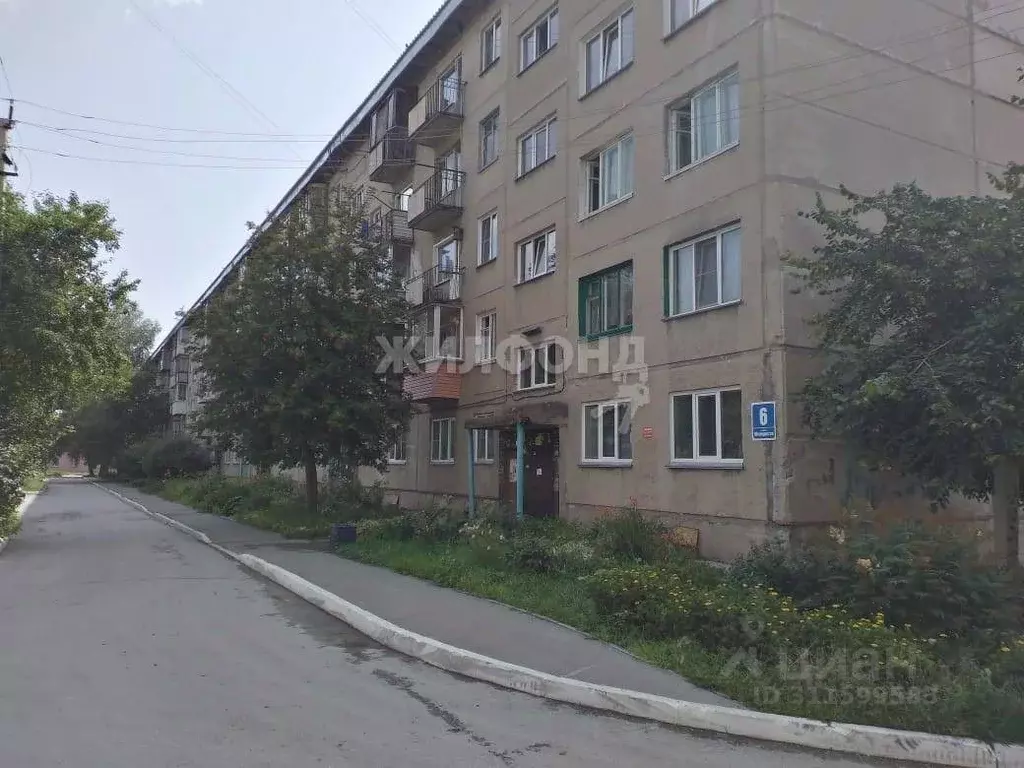 3-к кв. Новосибирская область, Новосибирск ул. Молодости, 6 (58.2 м) - Фото 1