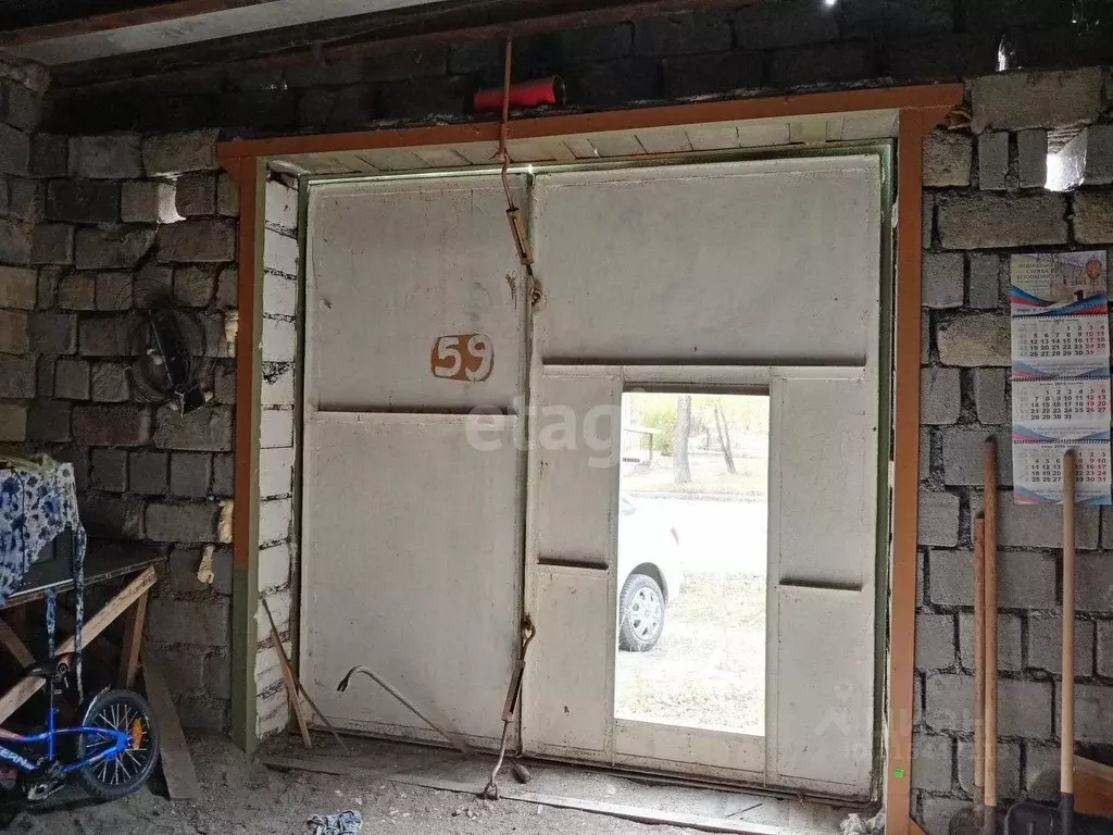 Гараж в Свердловская область, Нижний Тагил ул. Жуковского, 12 (50 м) - Фото 1