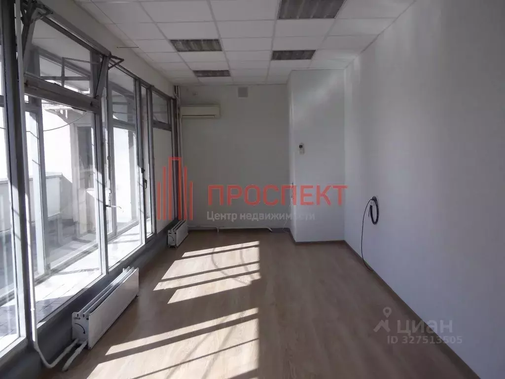 Офис в Пензенская область, Пенза ул. Максима Горького, 41А (25 м) - Фото 1