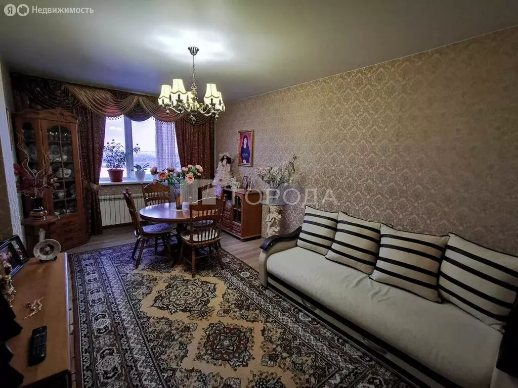 1-комнатная квартира: Барнаул, улица Пионеров, 1 (55.8 м) - Фото 1