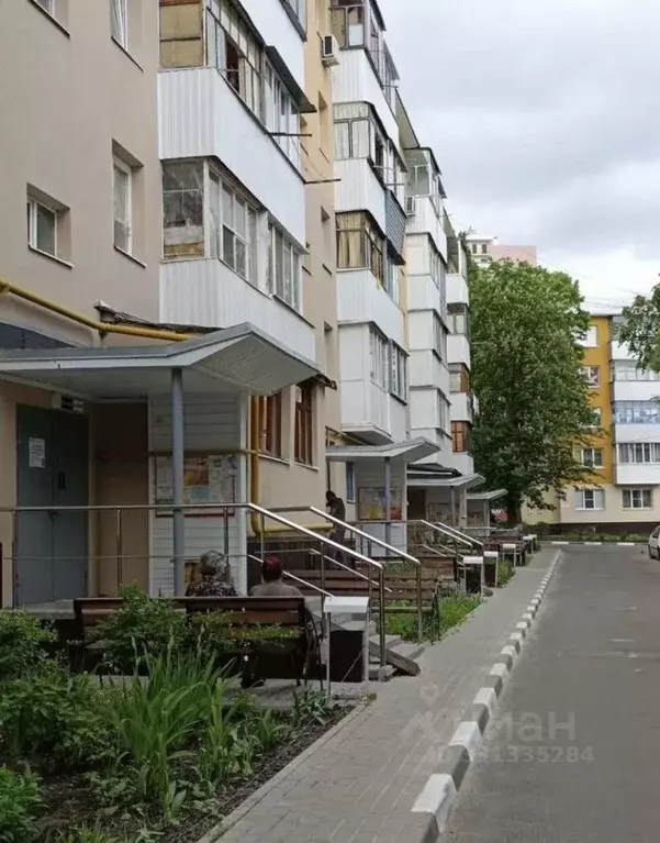 3-к кв. Белгородская область, Белгород ул. Костюкова, 8 (61.9 м) - Фото 1