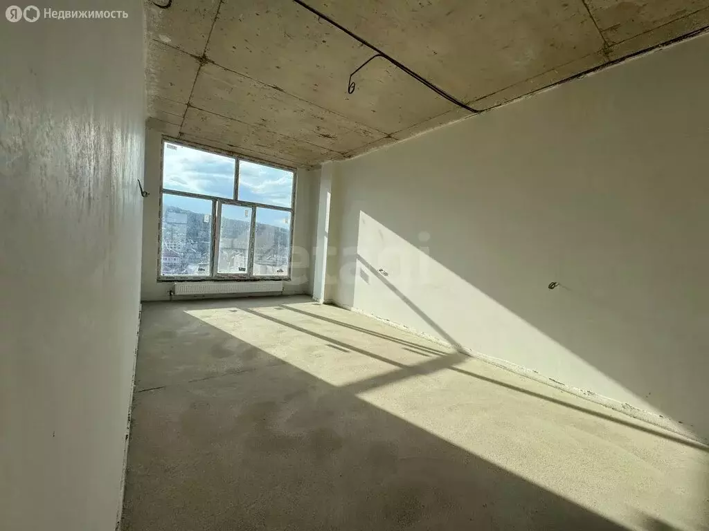 3-комнатная квартира: Нальчик, улица Атажукина, 2А (108.2 м) - Фото 1