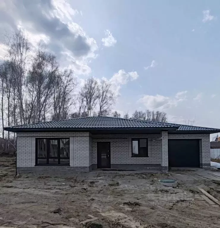 Дом в Алтайский край, Первомайский район, с. Санниково ул. Бессонова, ... - Фото 1