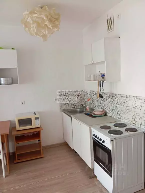 2-к кв. Свердловская область, Екатеринбург Уктус жилрайон, Светлый ... - Фото 1