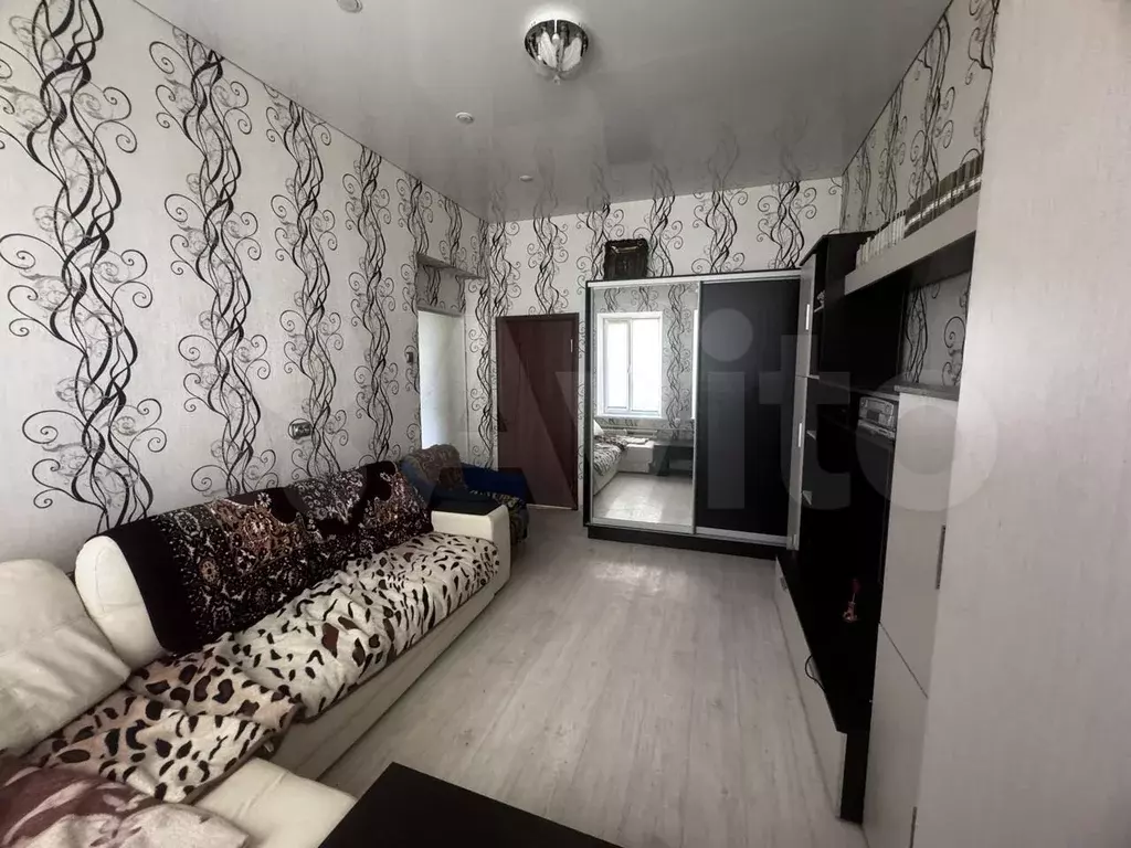 3-к. квартира, 50м, 1/1эт. - Фото 0