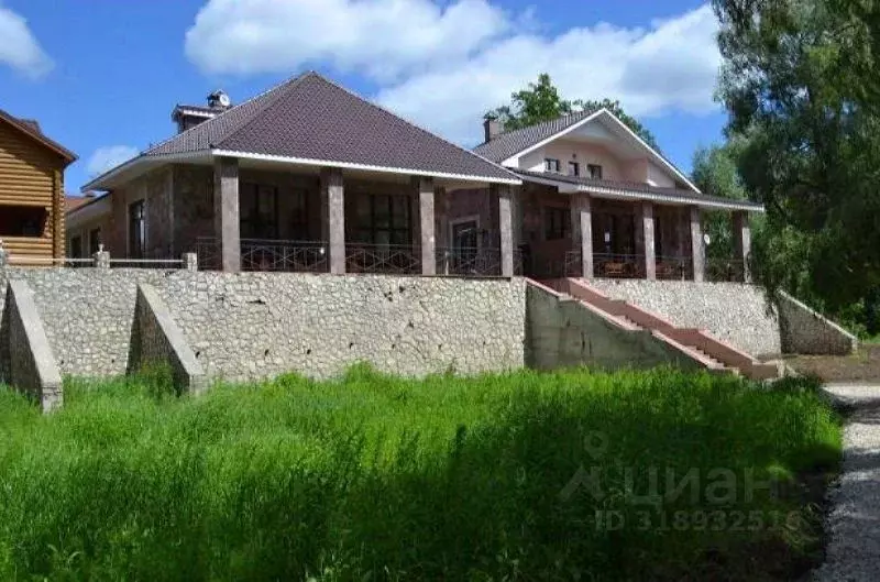 Дом в Самарская область, Красноярский район, Волжский рп ул. ... - Фото 0