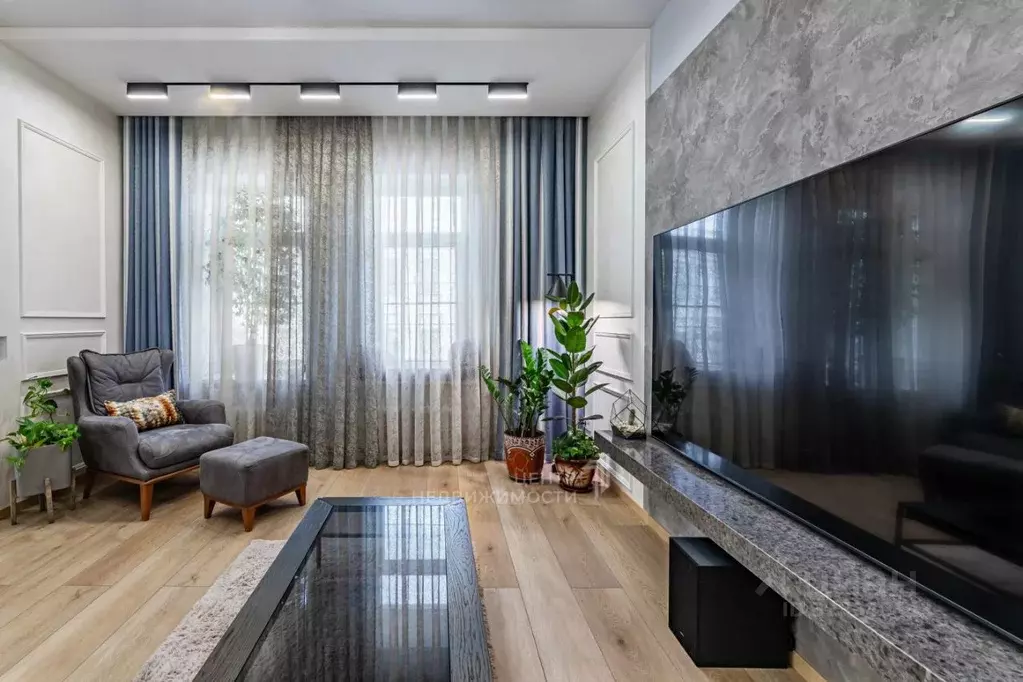 4-к кв. Татарстан, Казань ул. Лобачевского, 10А (134.5 м) - Фото 2