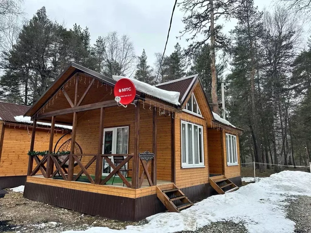 Дом в Карачаево-Черкесия, Зеленчукский район, с. Архыз 53/19 (40 м) - Фото 1