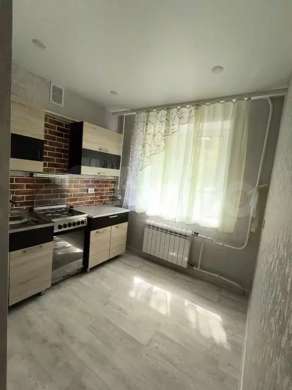 1-к. квартира, 30,5 м, 1/5 эт. - Фото 1