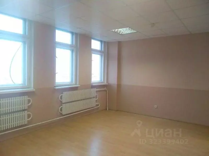 Офис в Санкт-Петербург пл. Конституции, 2 (26 м) - Фото 2