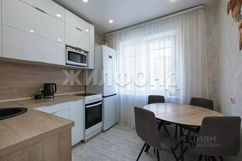 2-к кв. Новосибирская область, Новосибирский район, Краснообск рп 212 ... - Фото 1