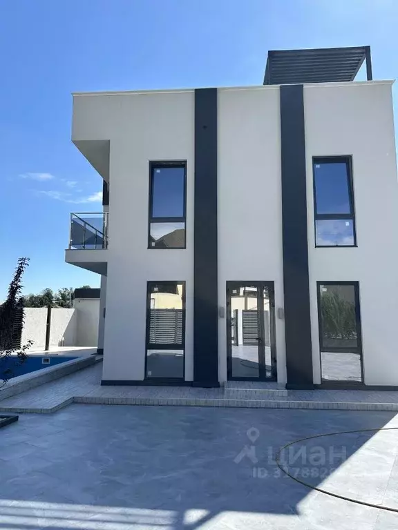 Коттедж в Краснодарский край, Сочи городской округ, с. Молдовка  (215 ... - Фото 1