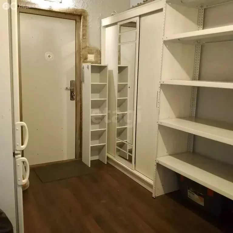 1-комнатная квартира: Красноярск, Новая улица, 10 (9.8 м) - Фото 2