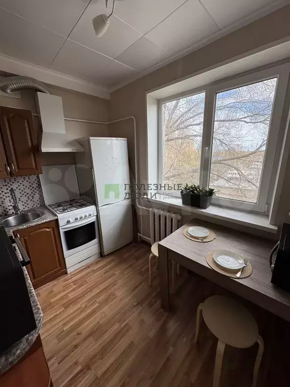 1-к. квартира, 30 м, 5/5 эт. - Фото 1
