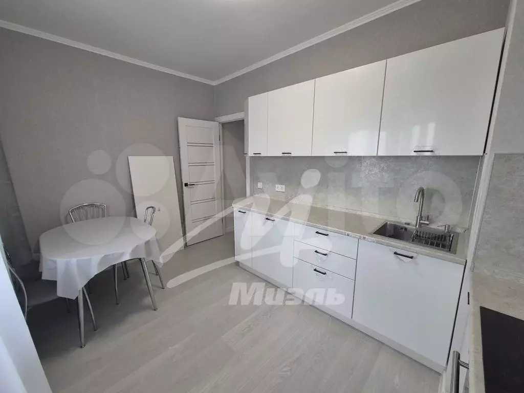 3-к. квартира, 75 м, 13/22 эт. - Фото 0