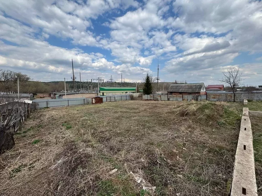 Участок в Башкортостан, Ишимбай ул. Комарова, 54 (8.0 сот.) - Фото 1