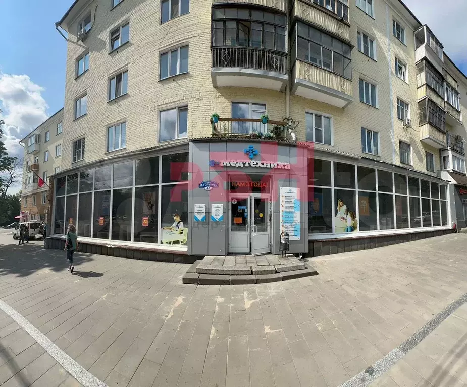 Помещение в деловом центре(трафик, 2 входа), 181м - Фото 1