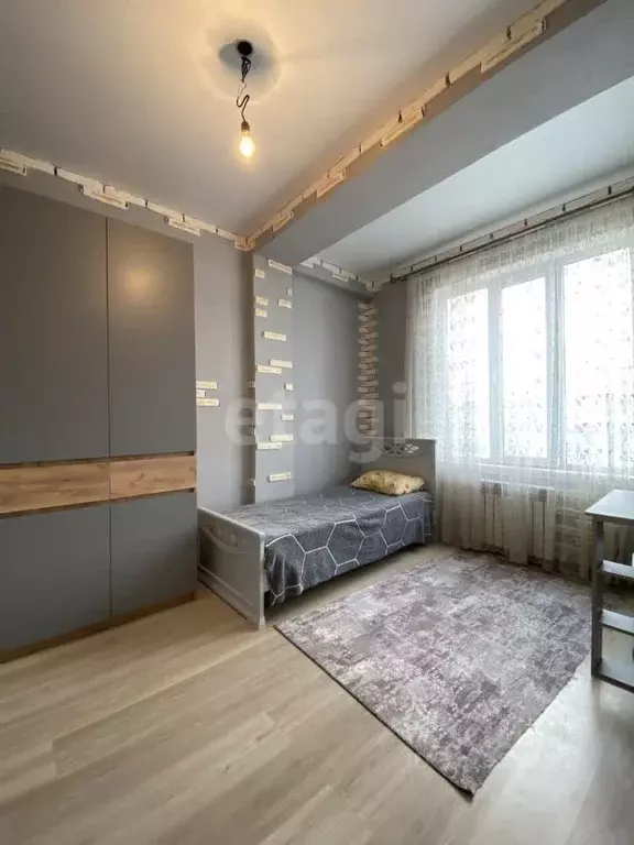 3-к кв. Дагестан, Махачкала ул. Эльзы Ибрагимовой, 15 (100.0 м) - Фото 0