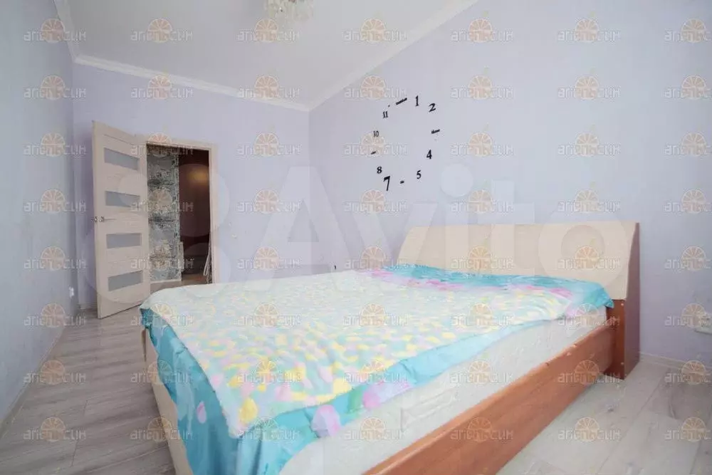 2-к. квартира, 55 м, 3/3 эт. - Фото 1