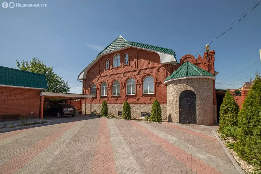 Дом в Свердловская область, Екатеринбург (399.3 м) - Фото 1