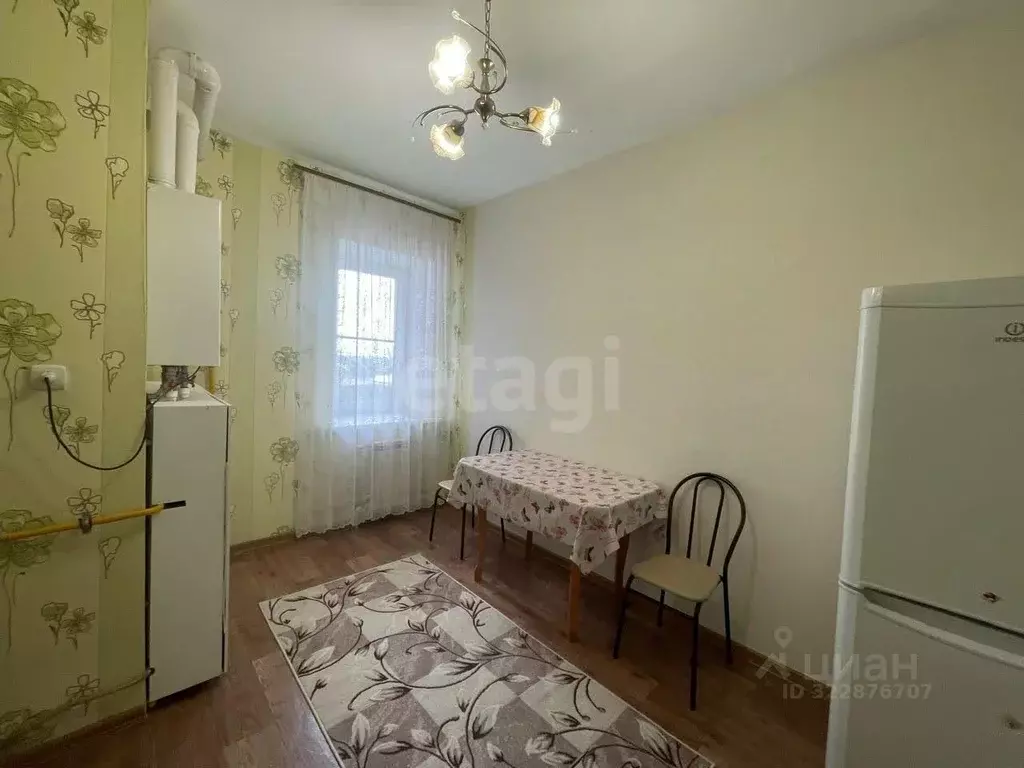 1-к кв. Астраханская область, Астрахань ул. Набережная реки Царева, ... - Фото 1