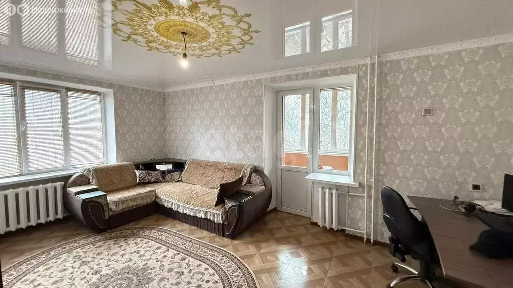 3-комнатная квартира: Пятигорск, Зелёный переулок, 3 (69.8 м) - Фото 1