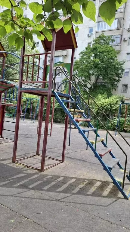 4-к. квартира, 90 м, 4/9 эт. - Фото 1