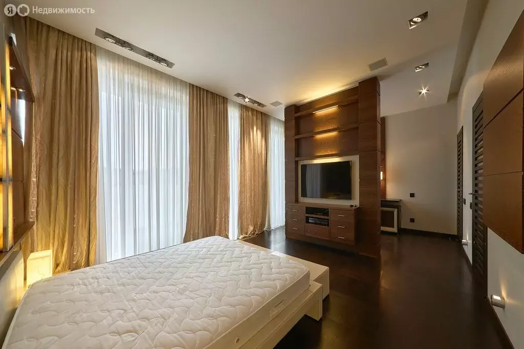 3-комнатная квартира: Москва, Коробейников переулок, 1 (197 м) - Фото 2