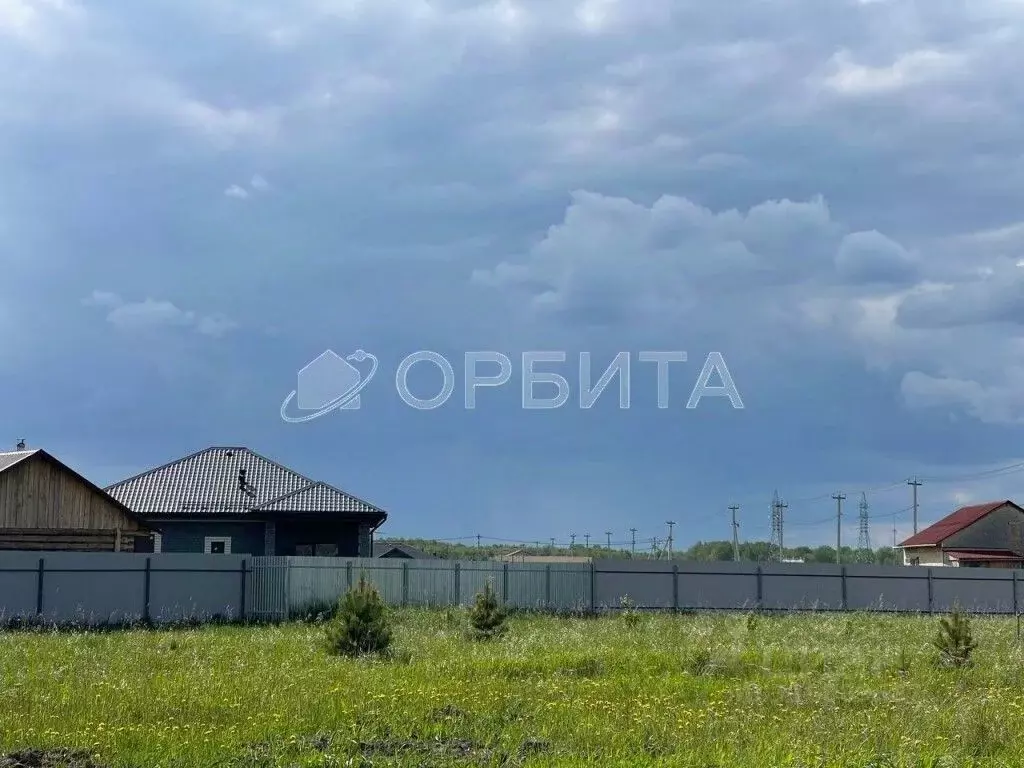 Участок в Тюменская область, Тюменский район, д. Падерина  (8.2 сот.) - Фото 1